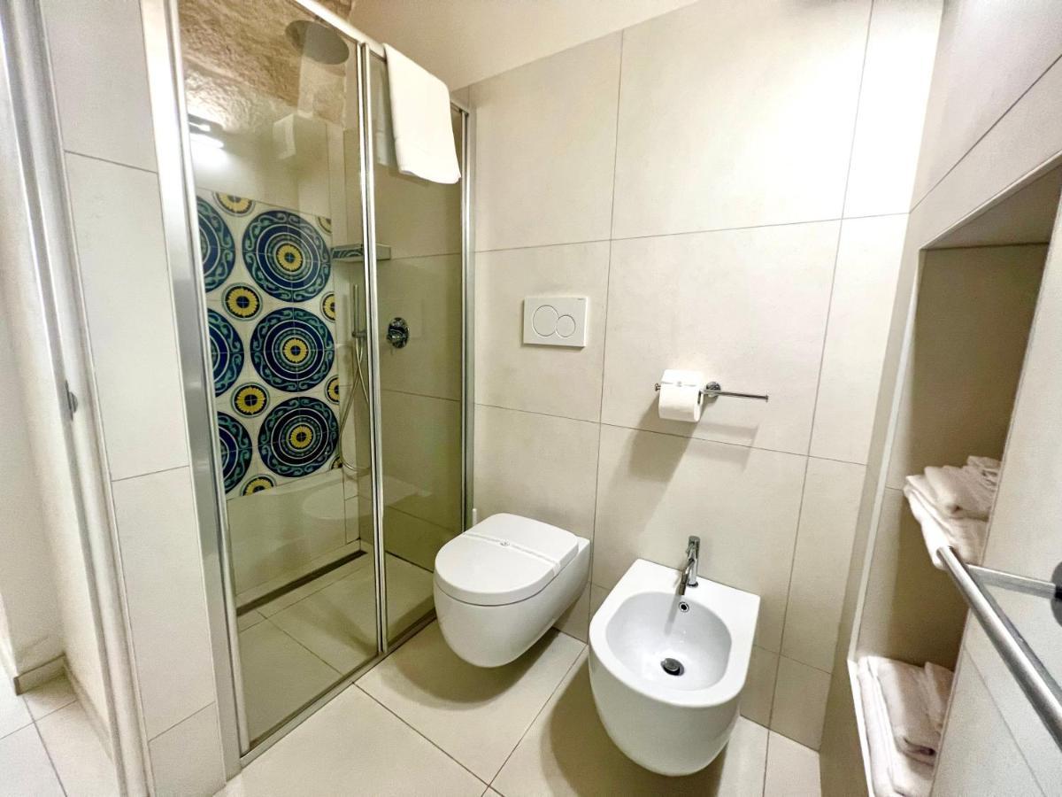 B&B Suite Amare Polignano โปลีญาโนอามาเร ภายนอก รูปภาพ